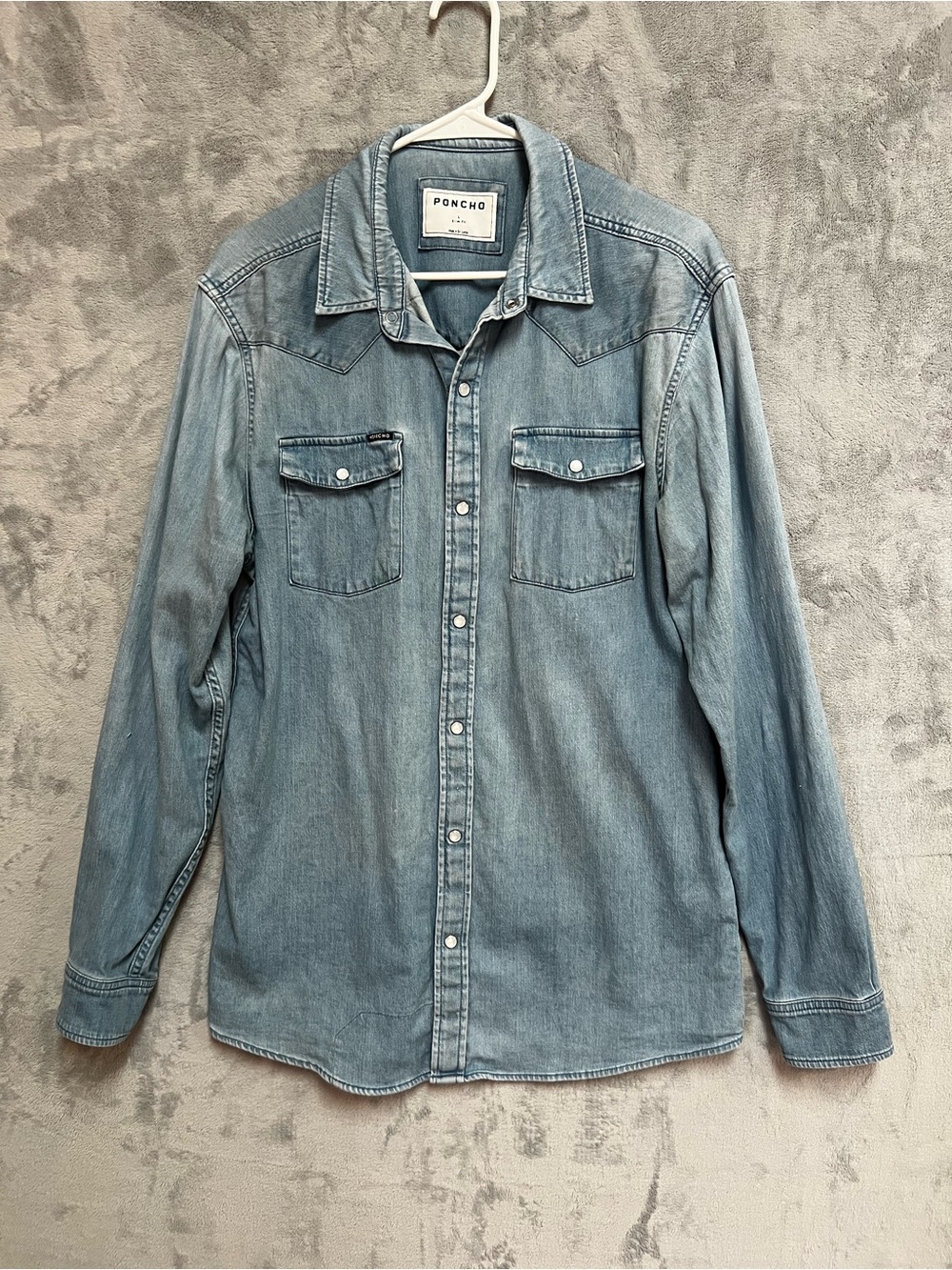 Poncho Outdoors Western Denim Performance Pearl Snap Shirt Men's Large Flawed